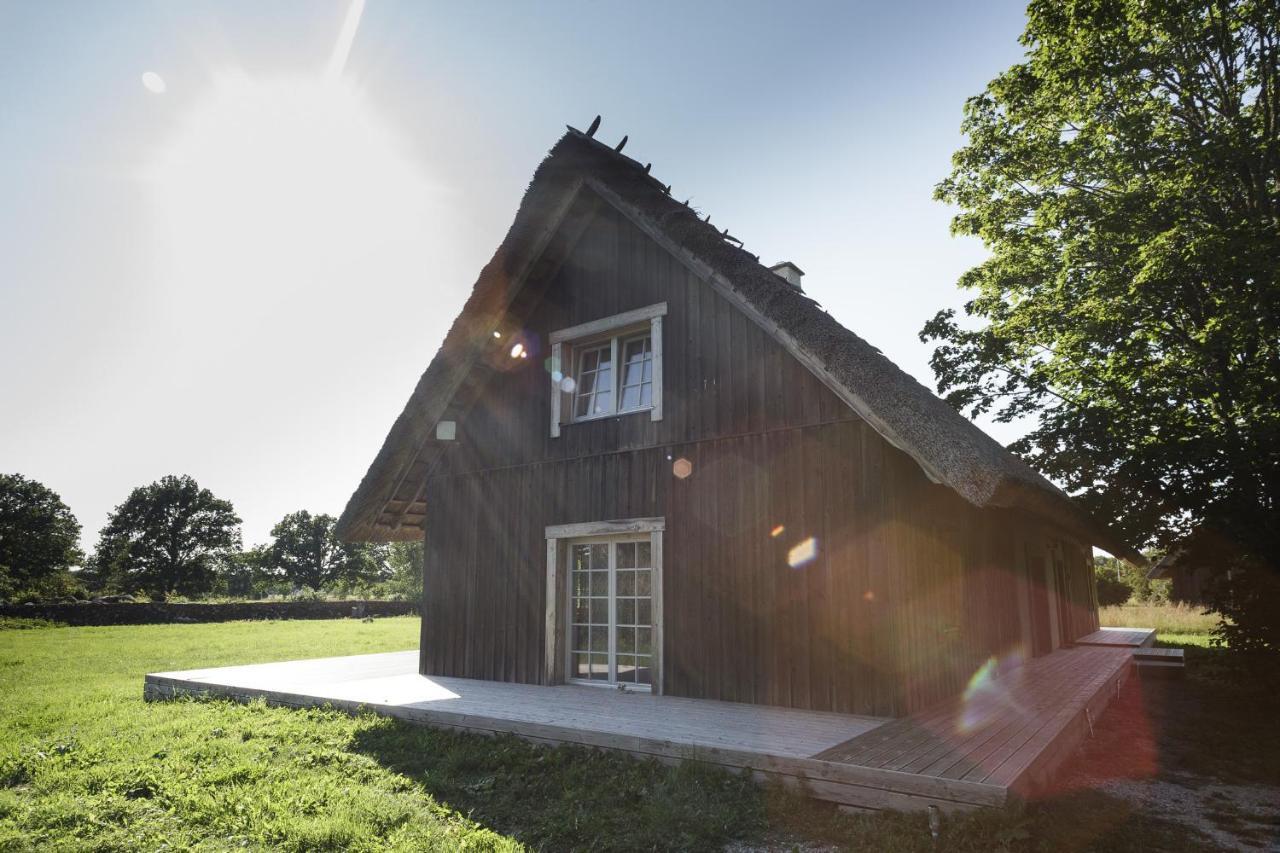Villa Bumba Liigalaskma Exterior photo