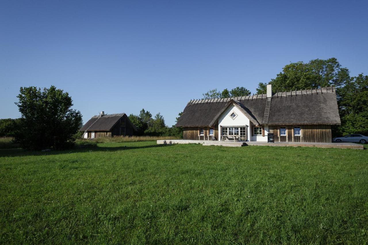 Villa Bumba Liigalaskma Exterior photo